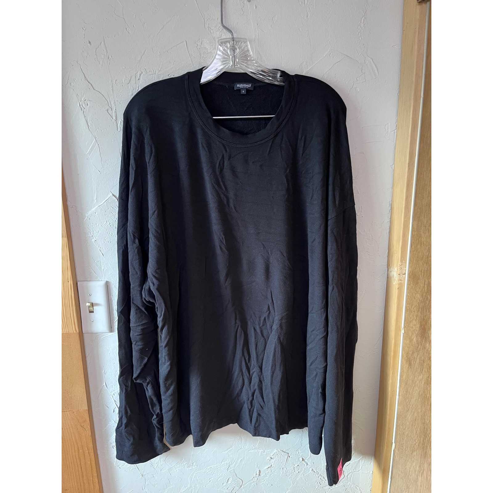 Bleusalt Malibu Unisex Black Long Sleeve Crewneck Pullover Top Size 4 Xl